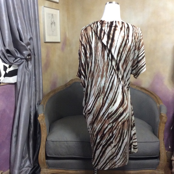 NWOT tiger print dress by Seven7, size S - Picture 6 of 9